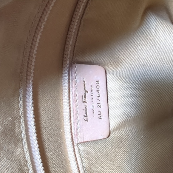 Salvatore Ferragamo Vintage Leather Canvas Jungle Print Tote - Picture 5 of 8